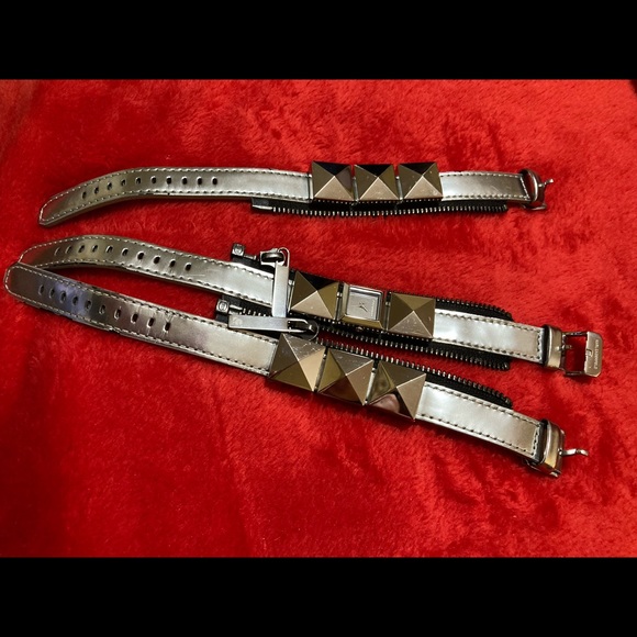 Karl Lagerfeld 3 Bracelet Zip Watch with Studs - Picture 5 of 6